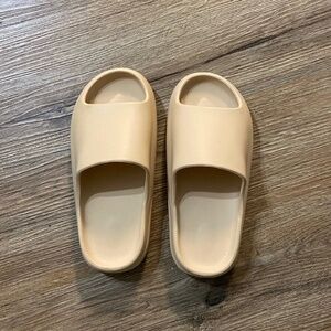 ✧ Beige Slide Sandals ✧
